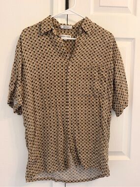 Pierre Cardin Beige and Black Geometric Short-Sleeve Button-Down Shirt